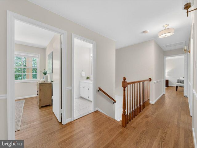 12628 SAINT JAMES RD, Rockville, MD 20850