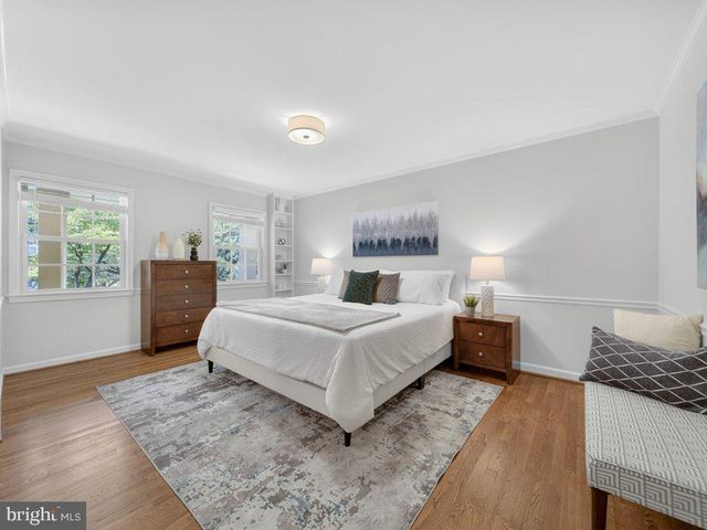 12628 SAINT JAMES RD, Rockville, MD 20850
