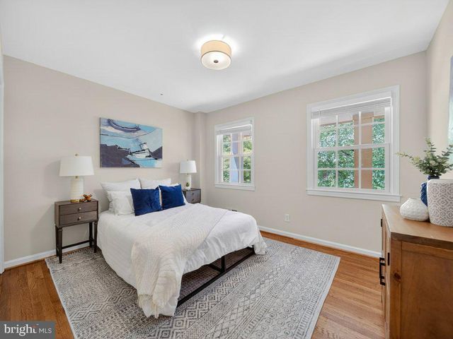 12628 SAINT JAMES RD, Rockville, MD 20850