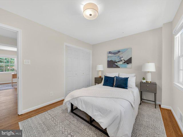 12628 SAINT JAMES RD, Rockville, MD 20850