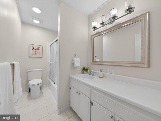 12628 SAINT JAMES RD, Rockville, MD 20850