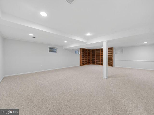 12628 SAINT JAMES RD, Rockville, MD 20850