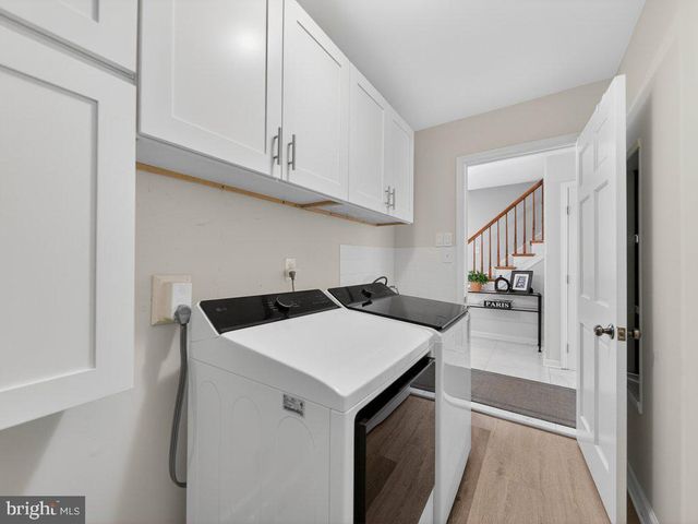 12628 SAINT JAMES RD, Rockville, MD 20850
