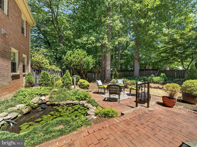 12628 SAINT JAMES RD, Rockville, MD 20850