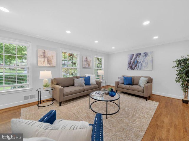 12628 SAINT JAMES RD, Rockville, MD 20850