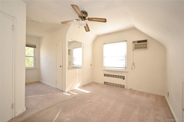 48-51 190th Street, Fresh Meadows, NY 11365