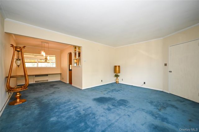 48-51 190th Street, Fresh Meadows, NY 11365