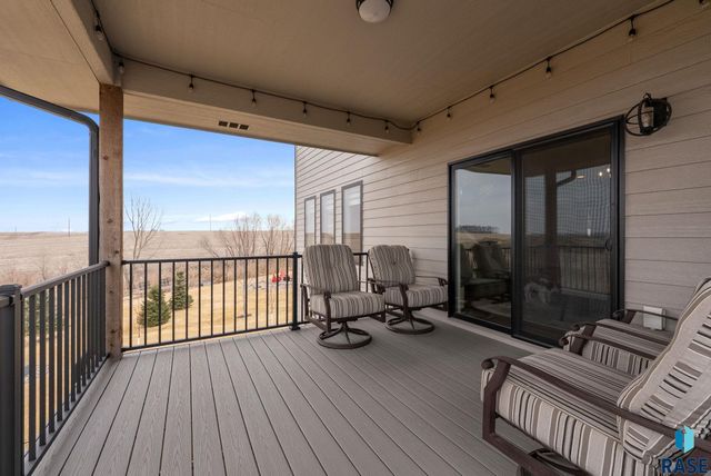 7308 E Gray Eagle Cir Circle, Sioux Falls, SD 57110