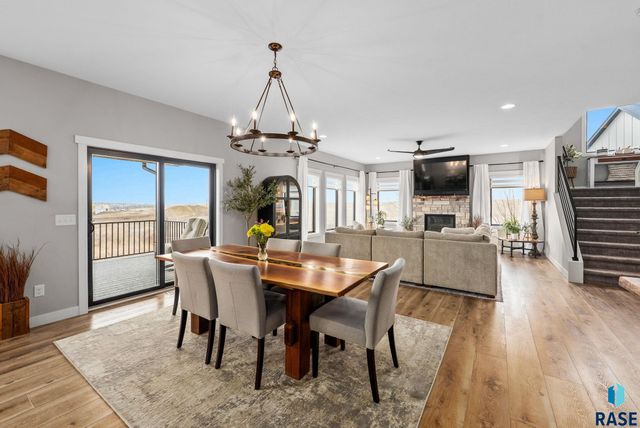 7308 E Gray Eagle Cir Circle, Sioux Falls, SD 57110