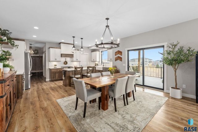 7308 E Gray Eagle Cir Circle, Sioux Falls, SD 57110