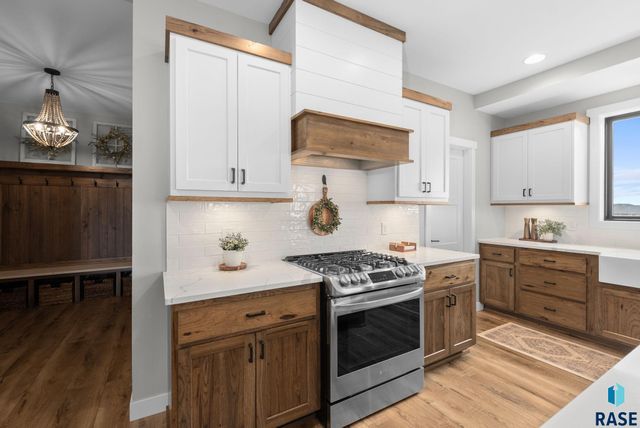 7308 E Gray Eagle Cir Circle, Sioux Falls, SD 57110