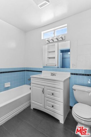 2652 Stoner Avenue, Los Angeles, CA 90064