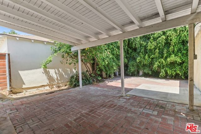 2652 Stoner Avenue, Los Angeles, CA 90064