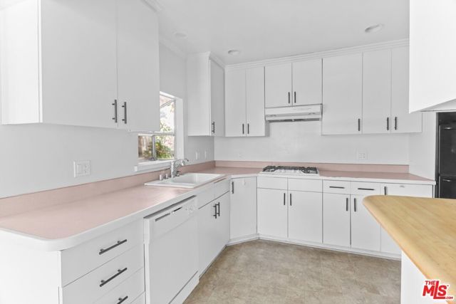 2652 Stoner Avenue, Los Angeles, CA 90064