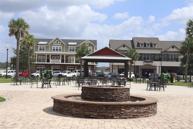 24363 SW 18TH LANE, Newberry, FL 32669