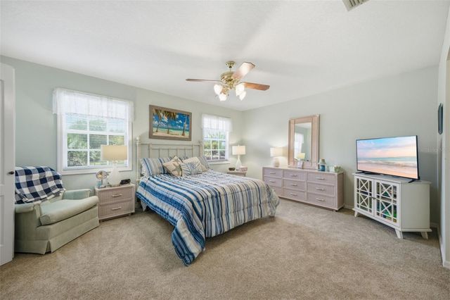 37407 TEABERRY LOOP, Zephyrhills, FL 33542