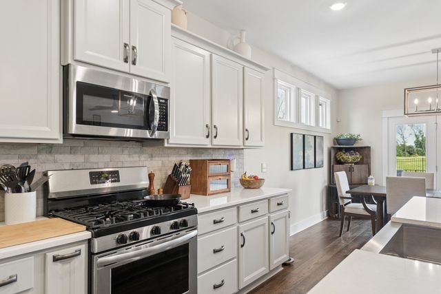 71 Remington Rd, Lebanon, TN 37090