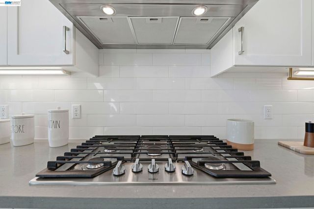 45249 Electric Ter 401, Fremont, CA 94539
