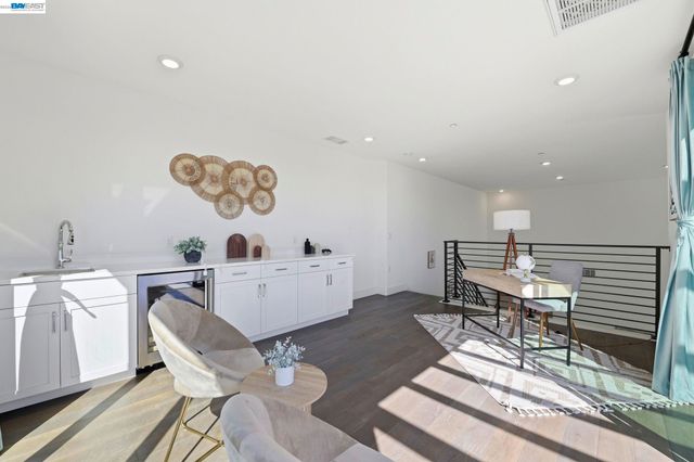45249 Electric Ter 401, Fremont, CA 94539