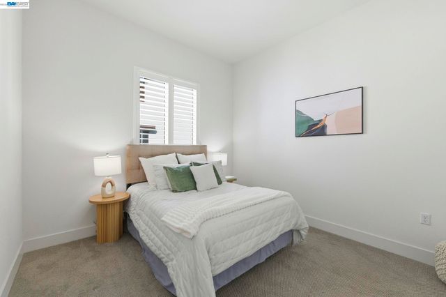 45249 Electric Ter 401, Fremont, CA 94539