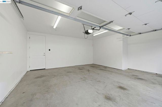 45249 Electric Ter 401, Fremont, CA 94539