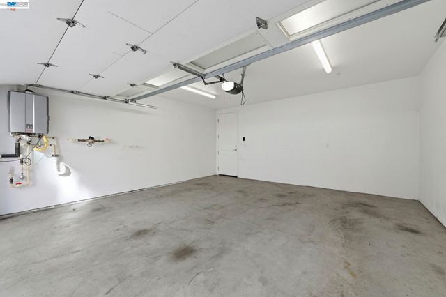 45249 Electric Ter 401, Fremont, CA 94539