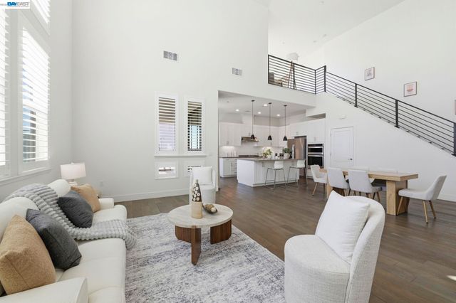 45249 Electric Ter 401, Fremont, CA 94539