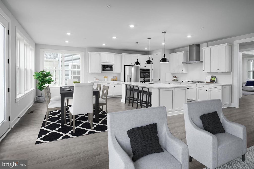 Image 2 of property listing at 1430 CRANESBILL LN, Odenton, MD 21113