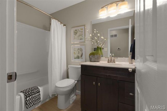 1744 Highgrove Drive, O'fallon, MO 63366