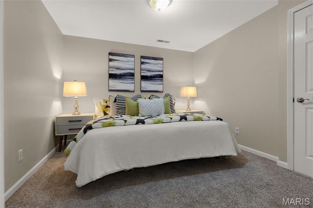 1744 Highgrove Drive, O'fallon, MO 63366