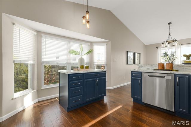 1744 Highgrove Drive, O'fallon, MO 63366