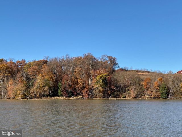 10806 BELMONT BLVD, Lorton, VA 22079