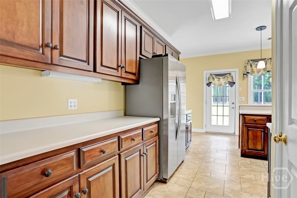 Image 16 of property listing at 1008 Cobb Road, Statesboro, GA 30461