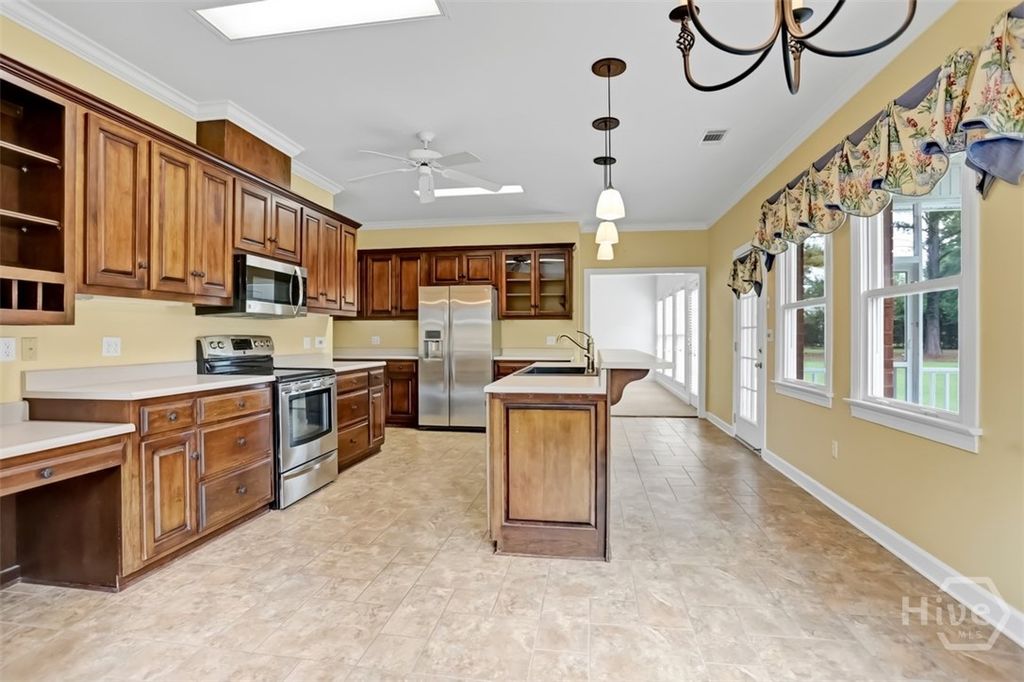 Image 20 of property listing at 1008 Cobb Road, Statesboro, GA 30461