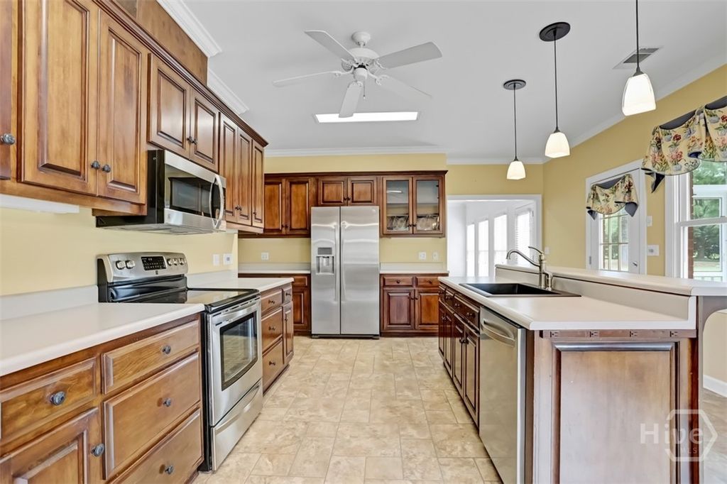 Image 23 of property listing at 1008 Cobb Road, Statesboro, GA 30461