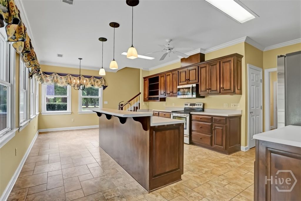 Image 25 of property listing at 1008 Cobb Road, Statesboro, GA 30461