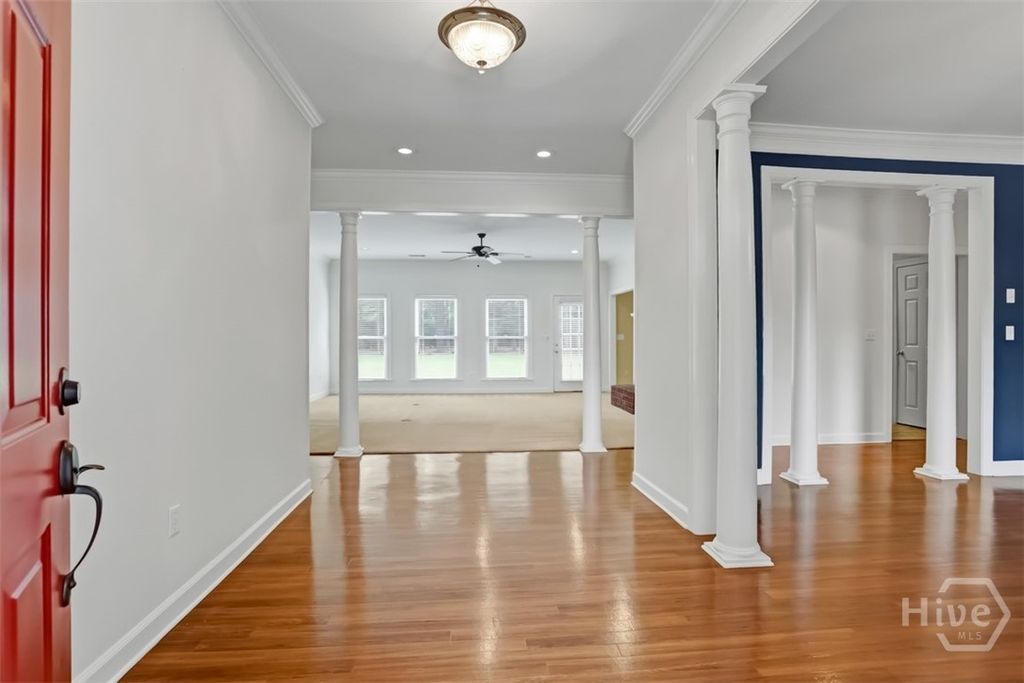 Image 8 of property listing at 1008 Cobb Road, Statesboro, GA 30461
