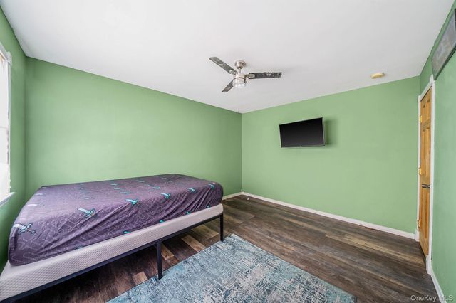 53 Spruce Street, Central Islip, NY 11722