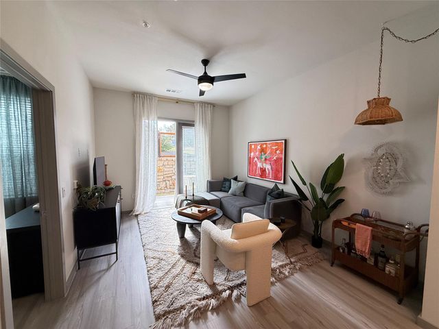 11604 Stonehollow Dr 169, Austin, TX 78758