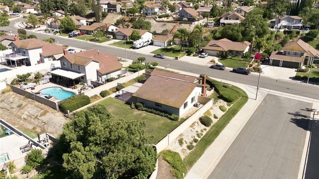 1246 Versailles Circle, Riverside, CA 92506
