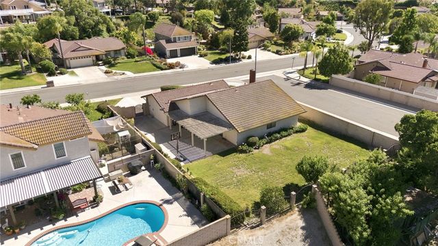 1246 Versailles Circle, Riverside, CA 92506