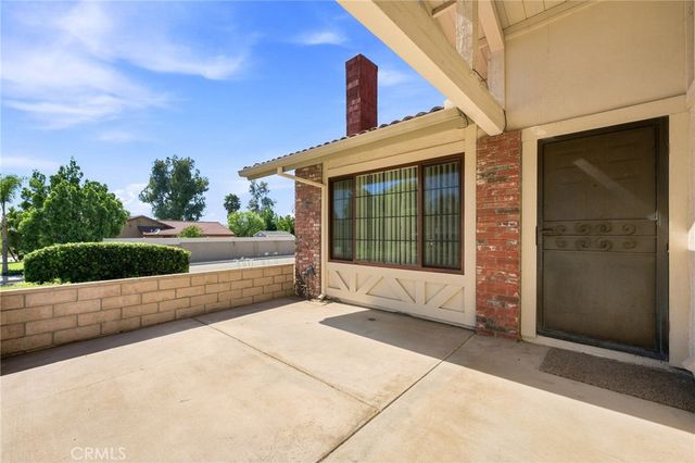 1246 Versailles Circle, Riverside, CA 92506