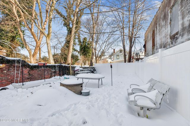 75 Broad Street, Keyport, NJ 07735