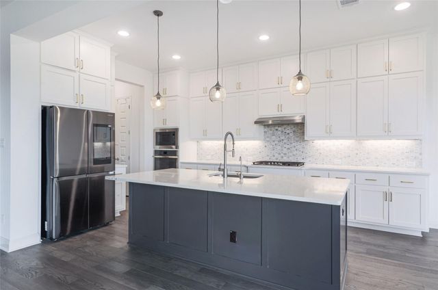 4413 Edgewater DR, Cedar Park, TX 78613