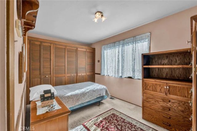 23023 Oak Lane, Crestline, CA 92325