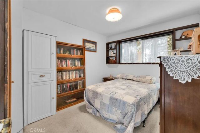 23023 Oak Lane, Crestline, CA 92325