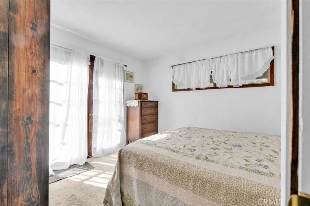 23023 Oak Lane, Crestline, CA 92325