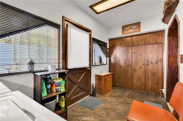 23023 Oak Lane, Crestline, CA 92325