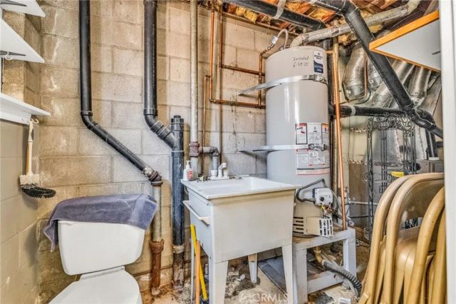 23023 Oak Lane, Crestline, CA 92325