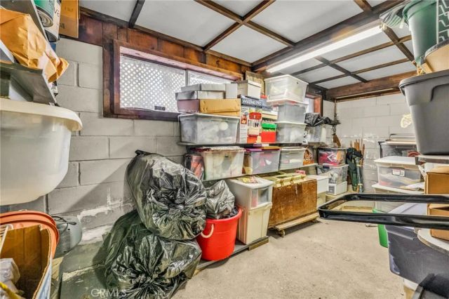 23023 Oak Lane, Crestline, CA 92325